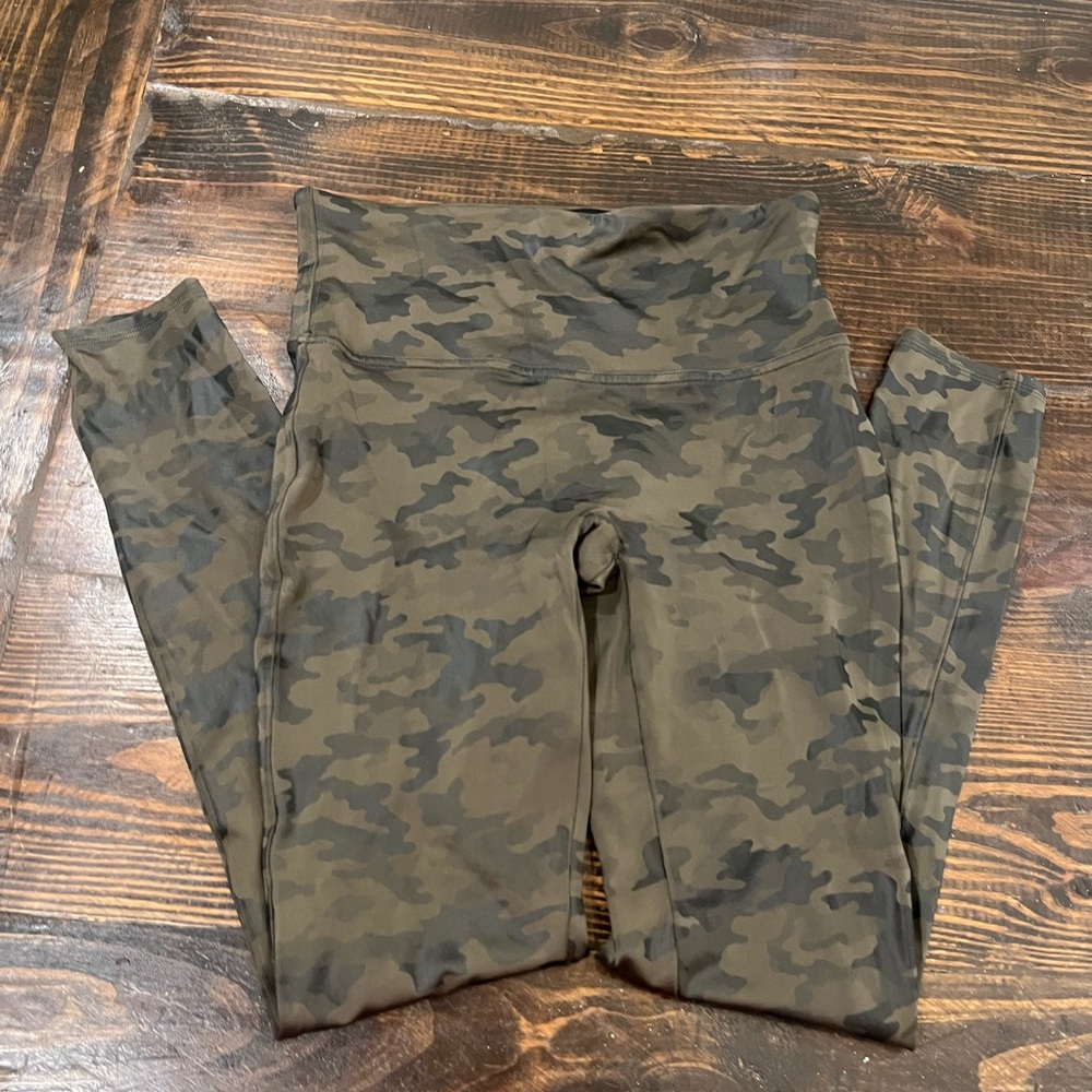 SPANX Active Leggings - Green Camo